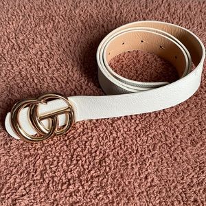 White Fashion Belt
